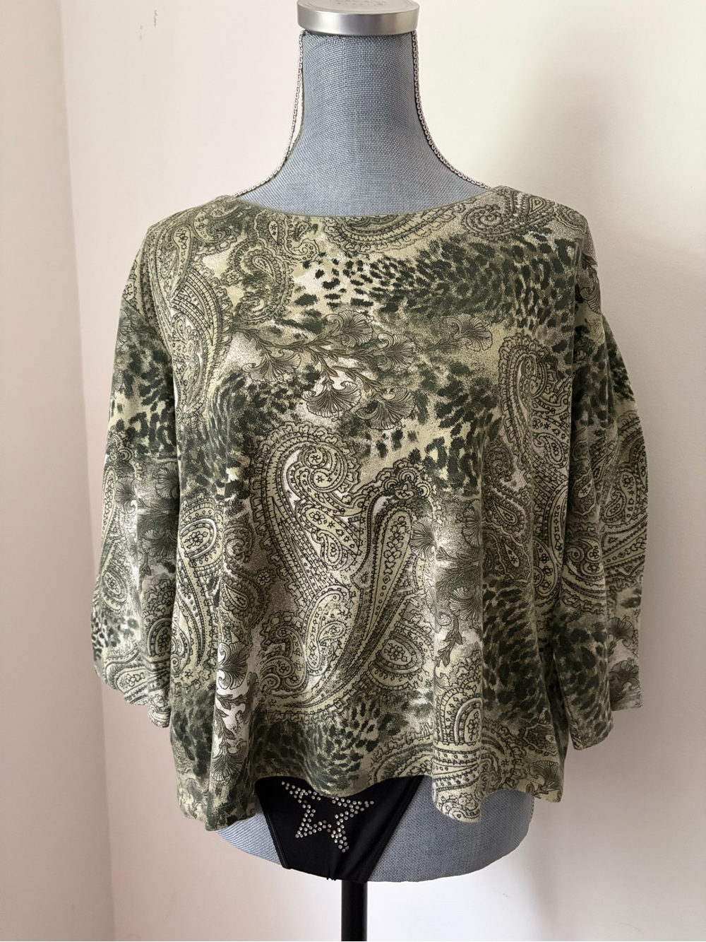 Y2K Olive Green Cotton 3/4 Sleeve Leopard Paisley Grunge Top
